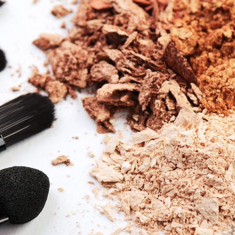 Perfektní make-up. Tekutý, pudrový či pěnový… jaký si vybrat?