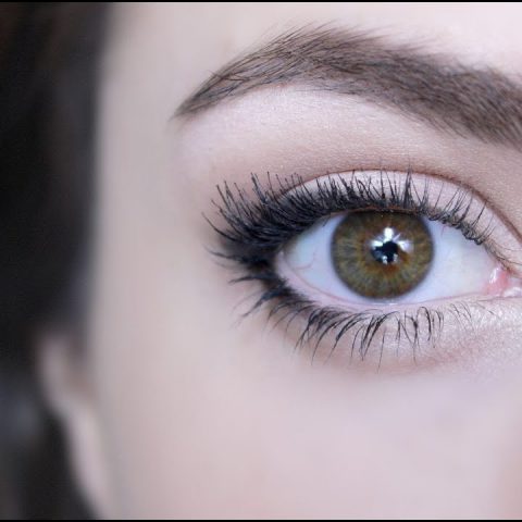 Jak si opticky zvětšit oči za pomoci make-upu? Porádím vám!