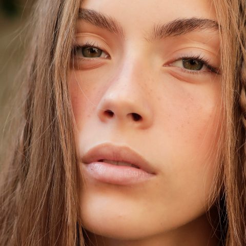 Jak si udržet krásně opálenou pokožku co nejdéle? Způsoby zajištění si krásně opálené pokožky a tipy na letní make-up